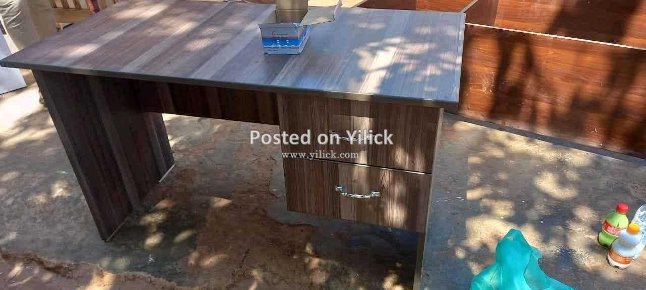 Office table for sale