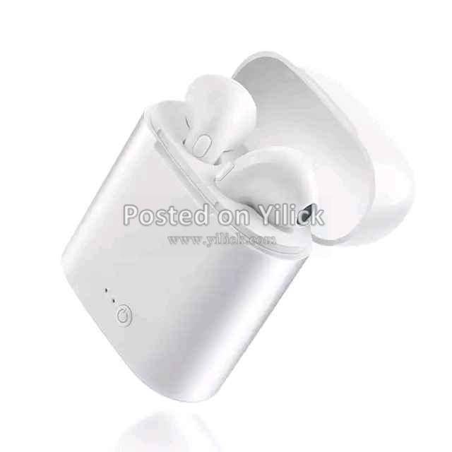 Airpods i7 with charging case