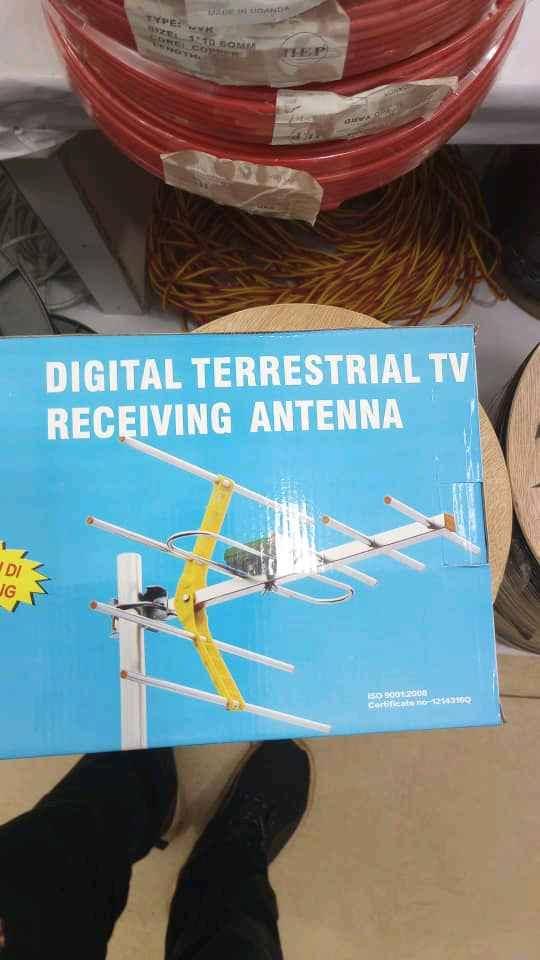 TV antennas for decoders