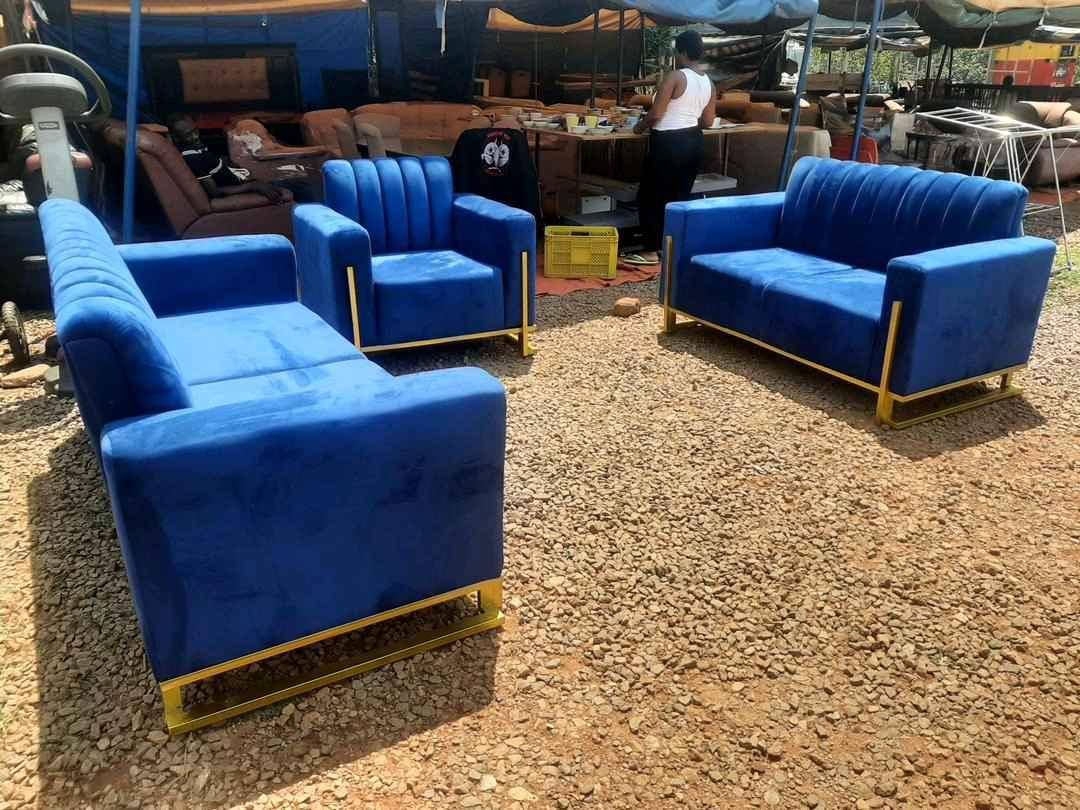 HIGH QUALITY SOFA SETS IN ALL TYPES