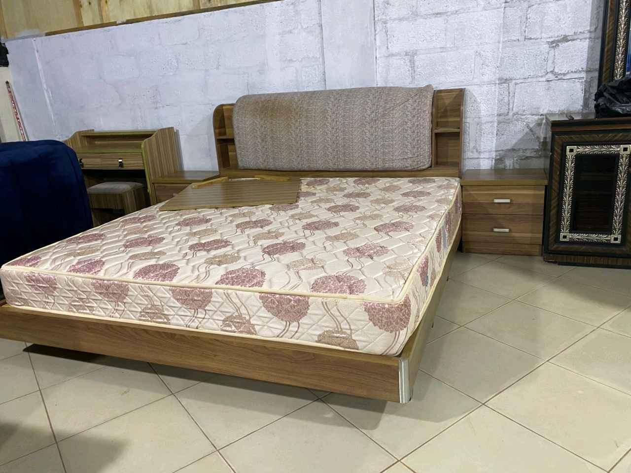 LUXURY BEDS AND MATTRESSES