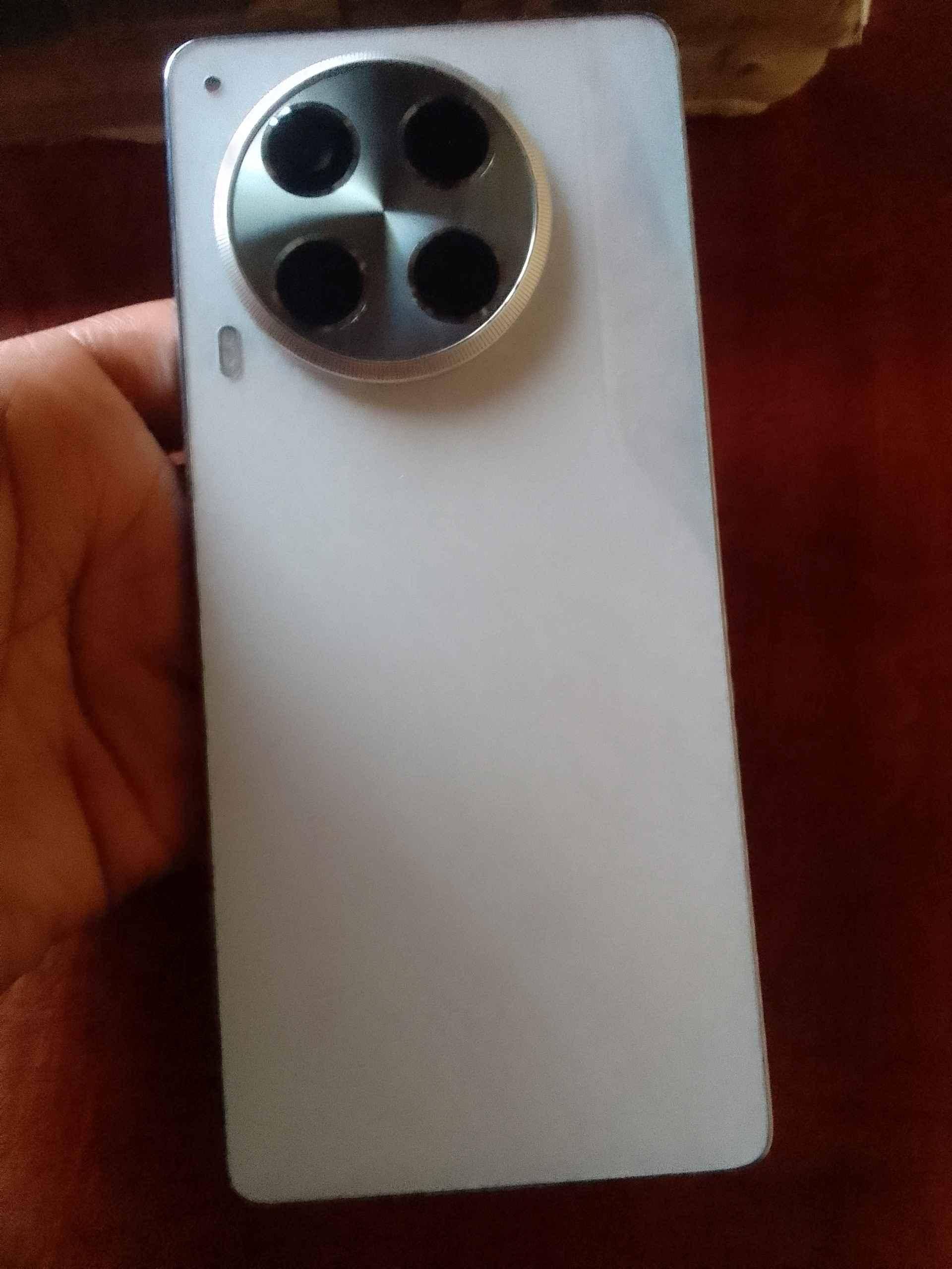 Techno camon 30 pro