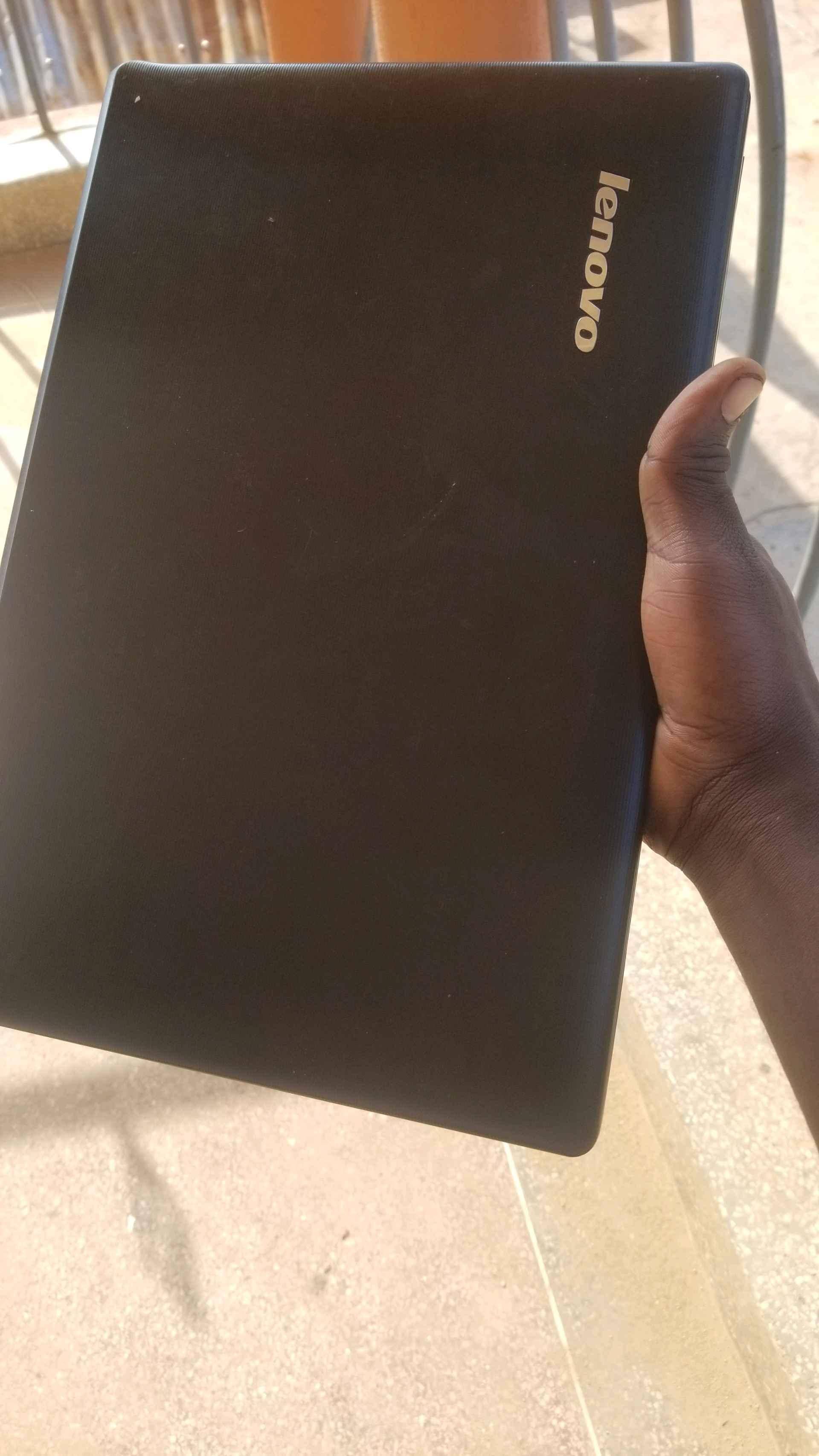 Lenovo g475 Laptop