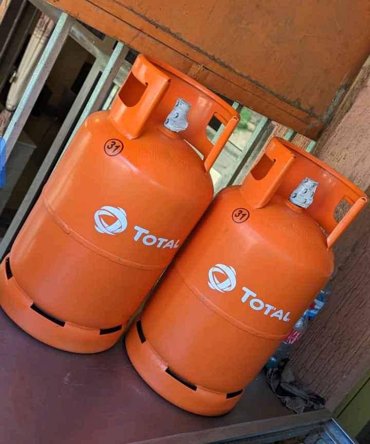 TOTAL GAS REFILLS 12KG@95000