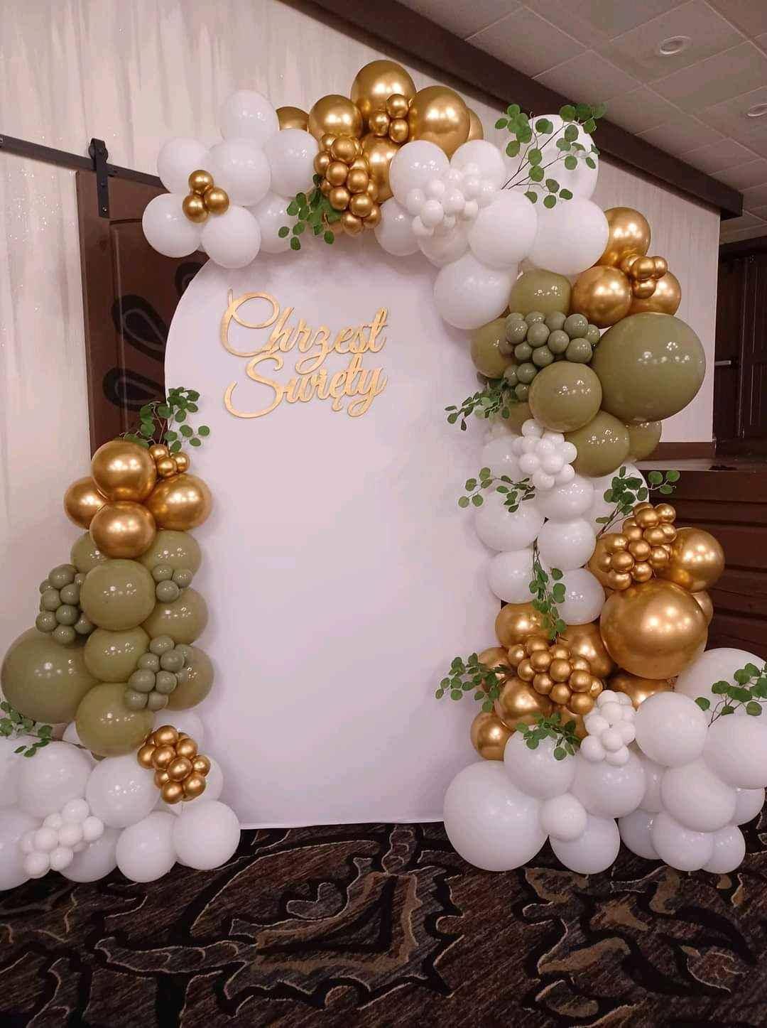Decorations at negotiable price