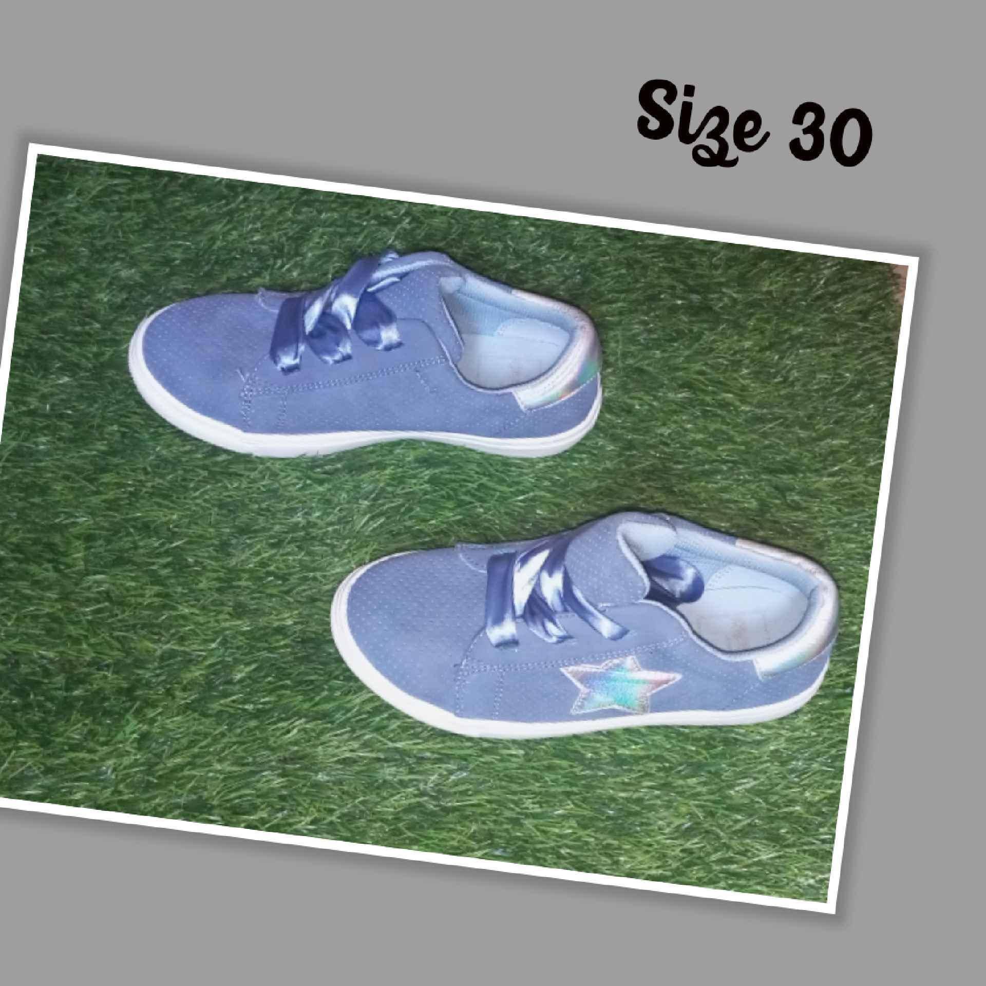 Girls shoes (GS)