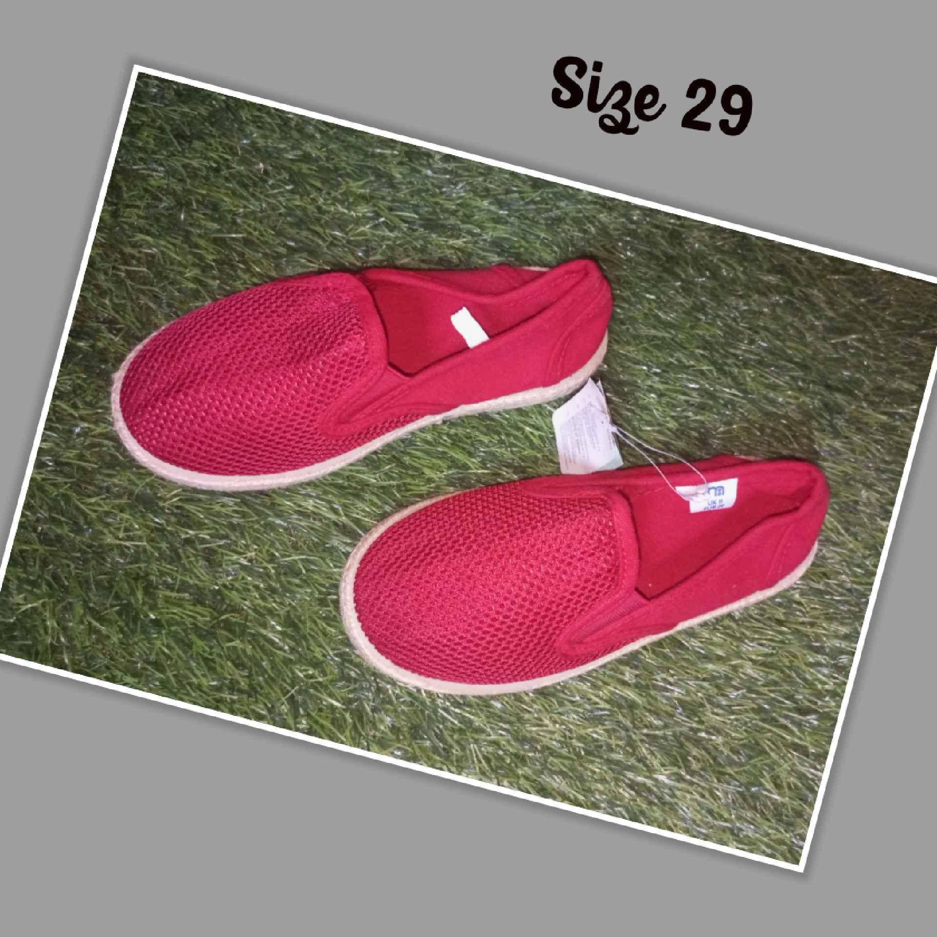 Girls shoes (GS)