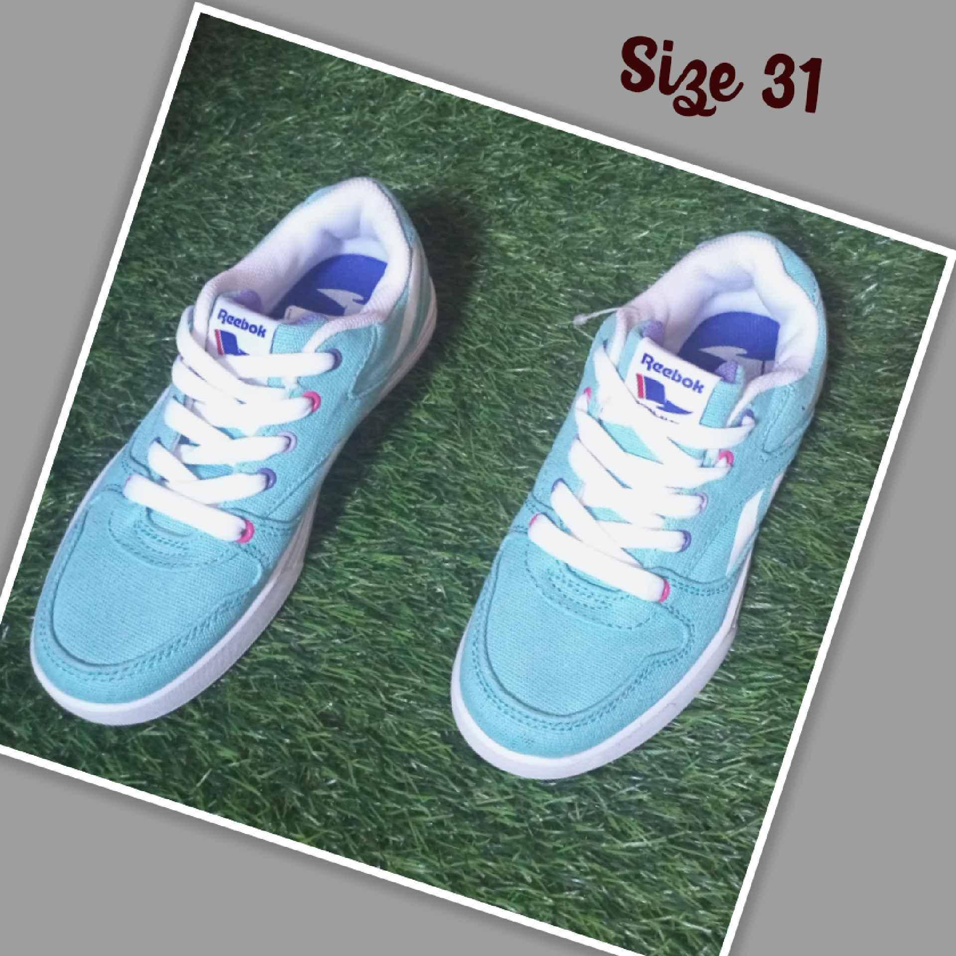 Girls shoes (GS)