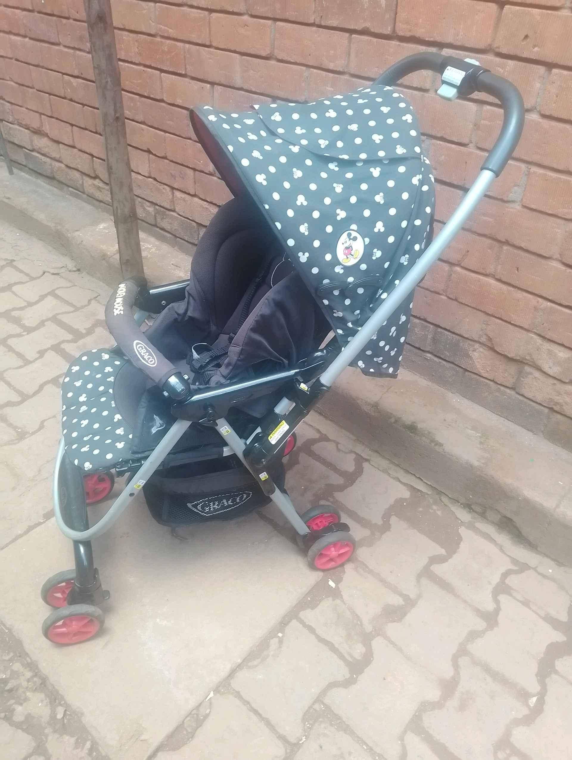 kombi Japanese stroller