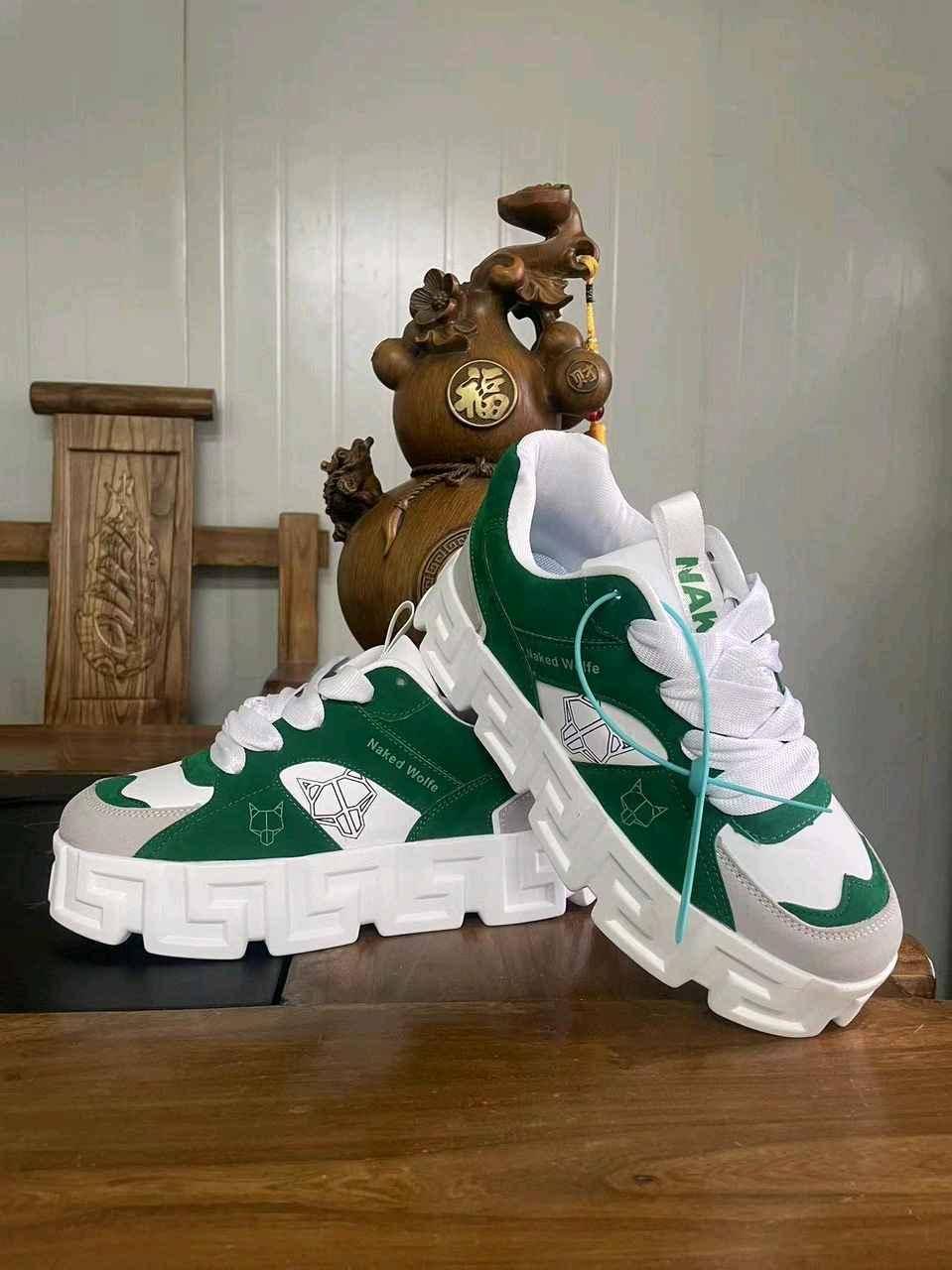 high quality sneakers