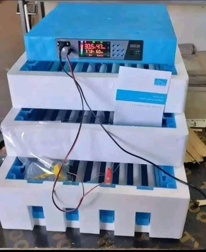 192 automatic egg incubators 