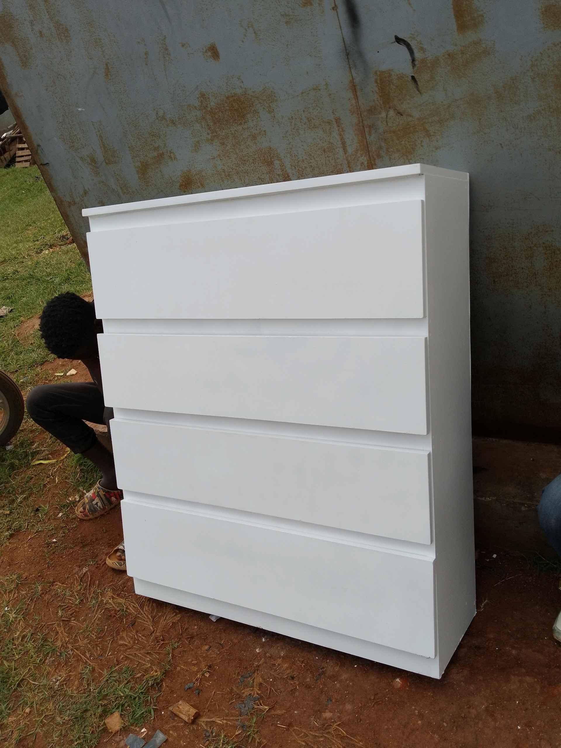 chest of drawers/ wardrobe for babies/kids wardrobe