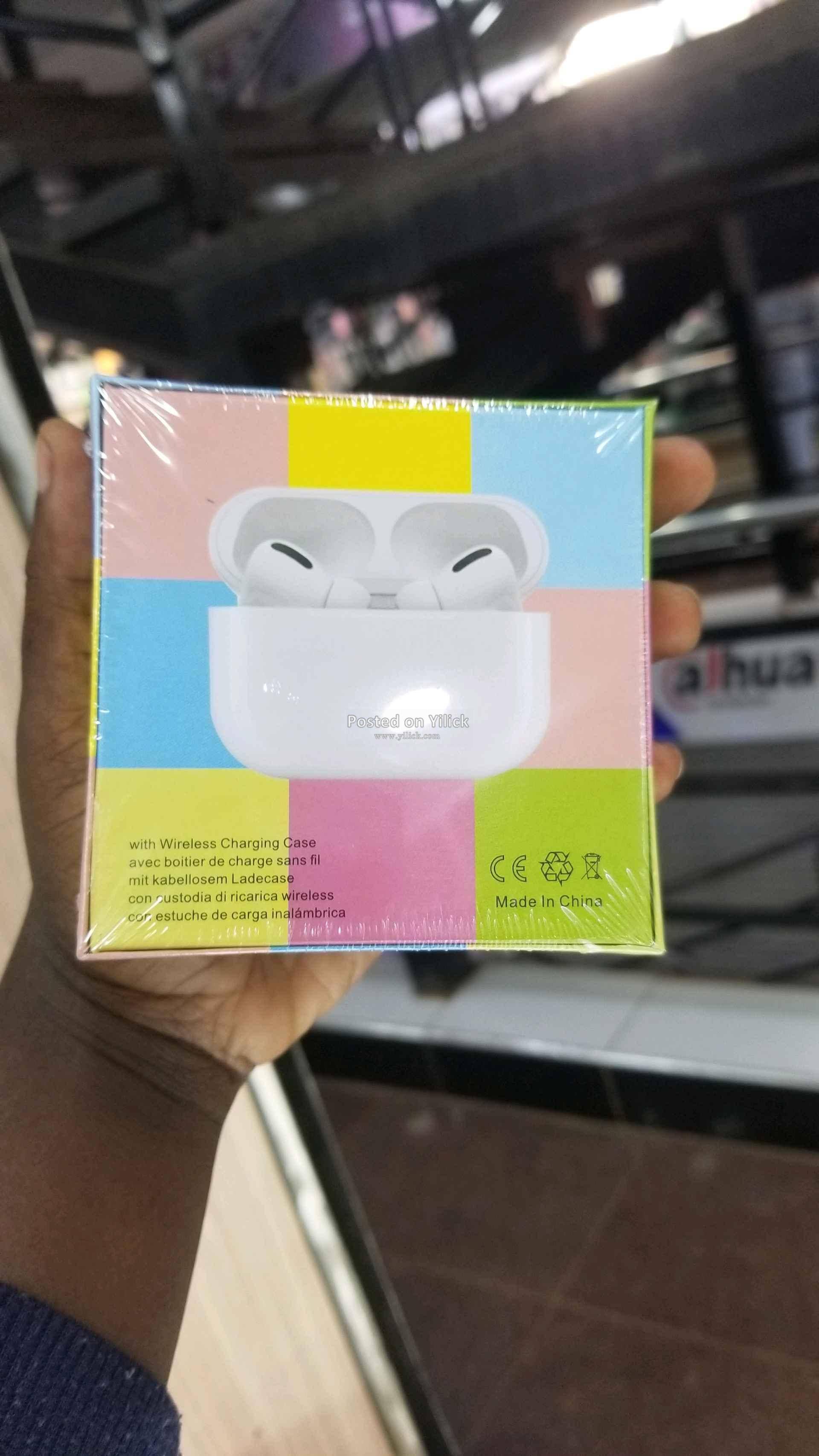 True wireless Airpods