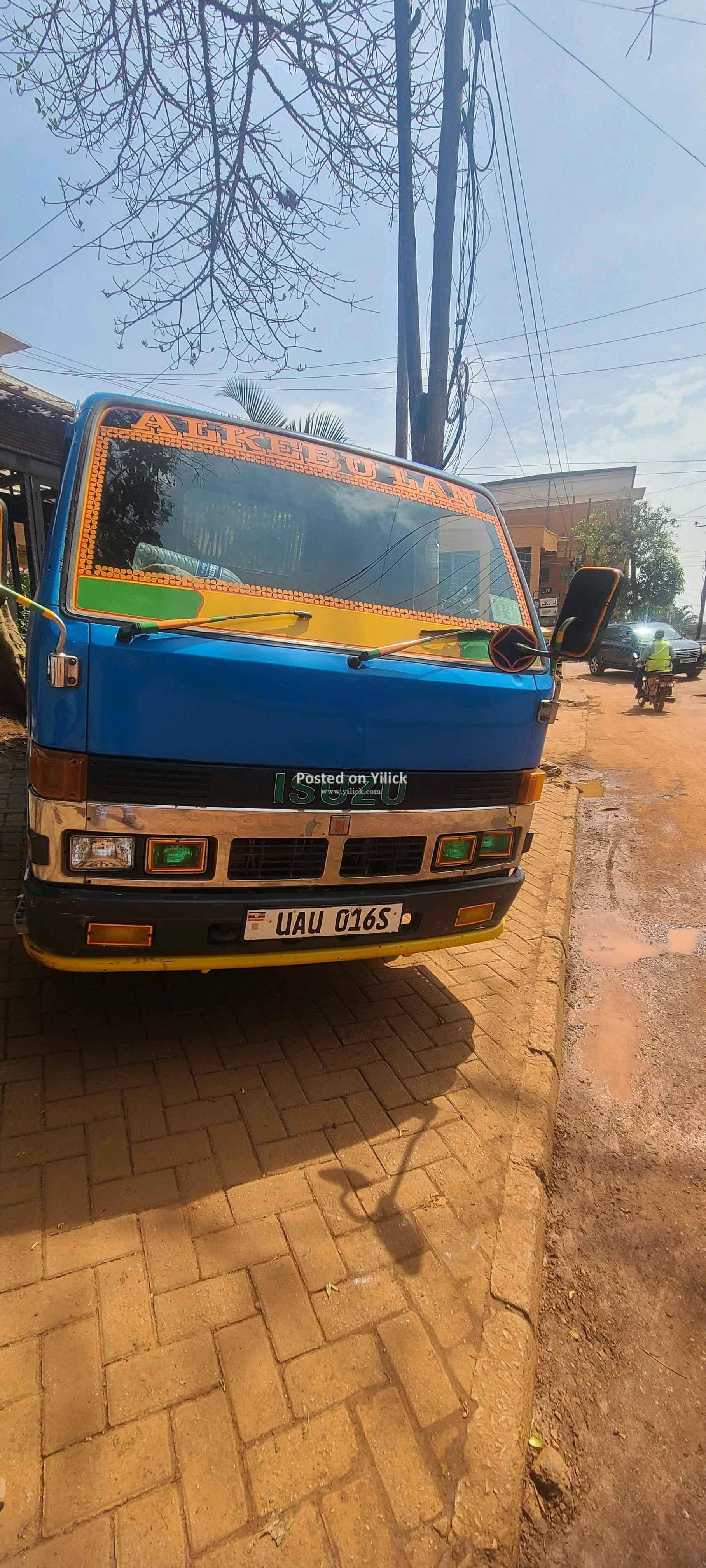Isuzu elf tipper or dumper
