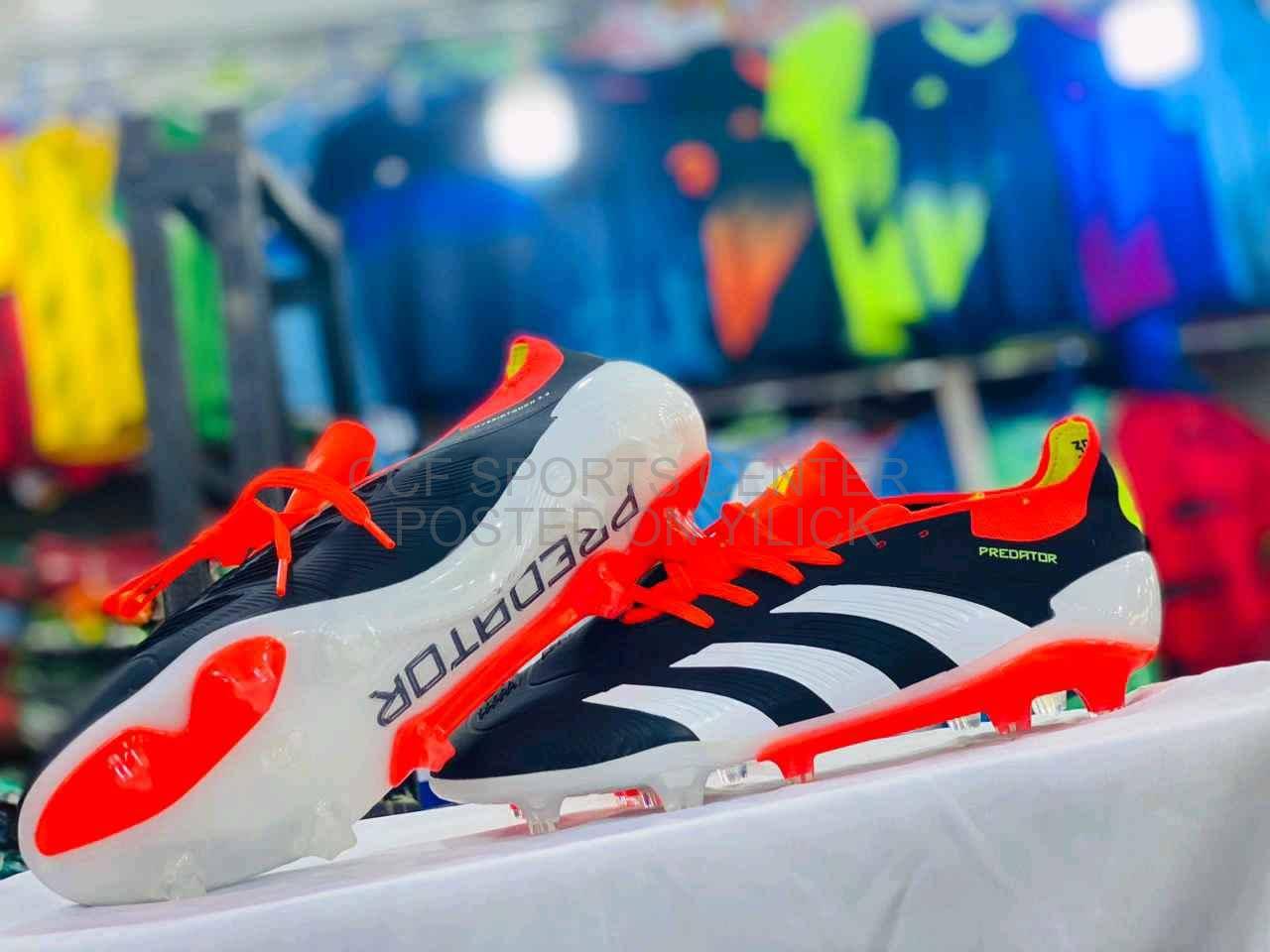 Football shoes 