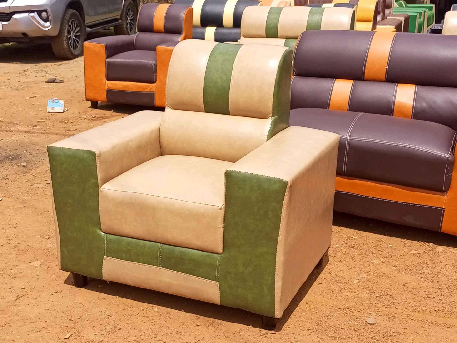 wonderful Single Seater sofa