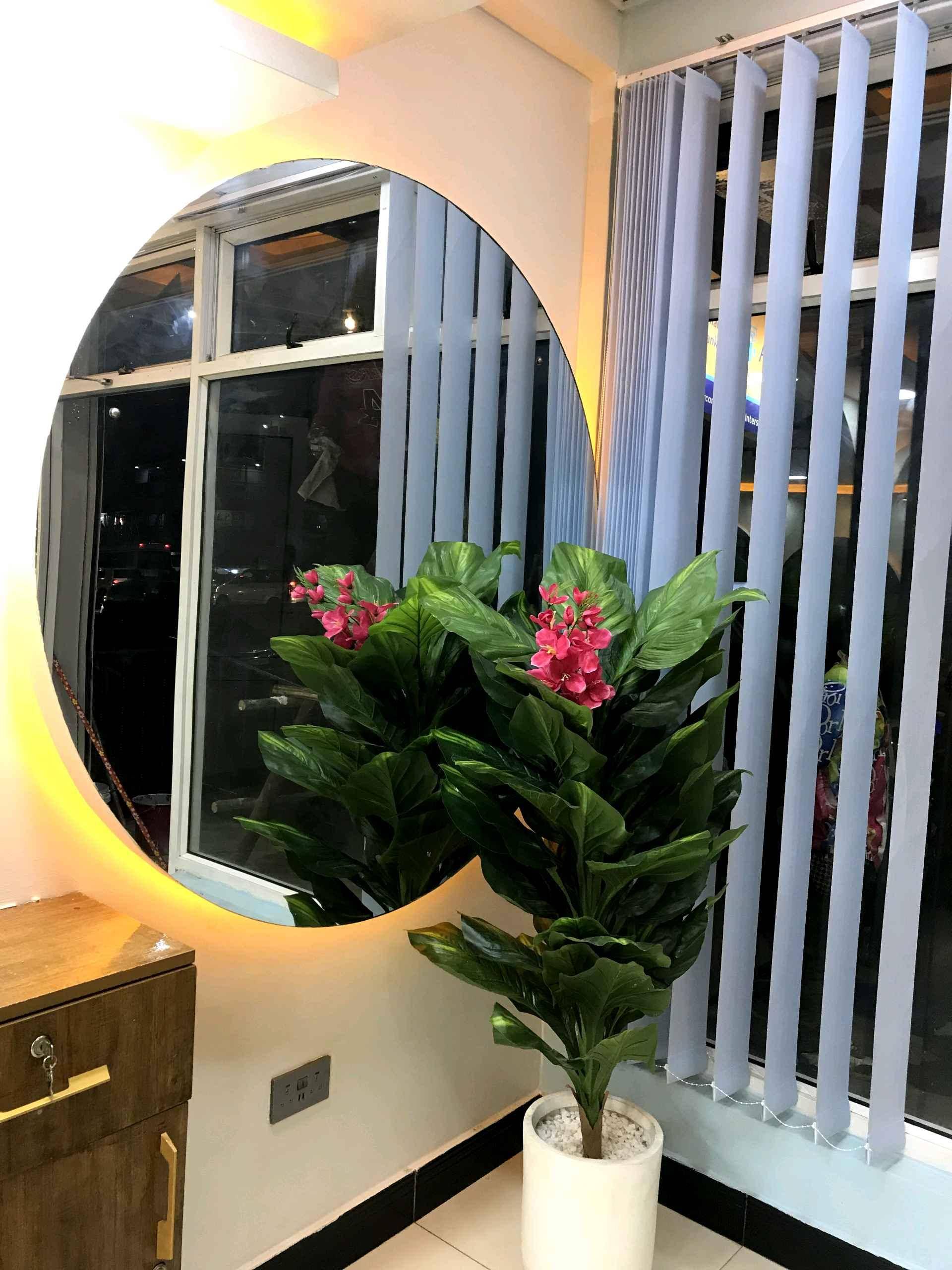 saloon decoration and designing