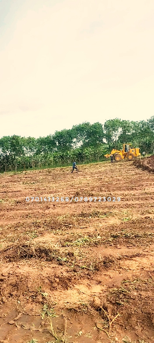 NAMAYUMBA TITLED PLOTS NEAR TARMAC